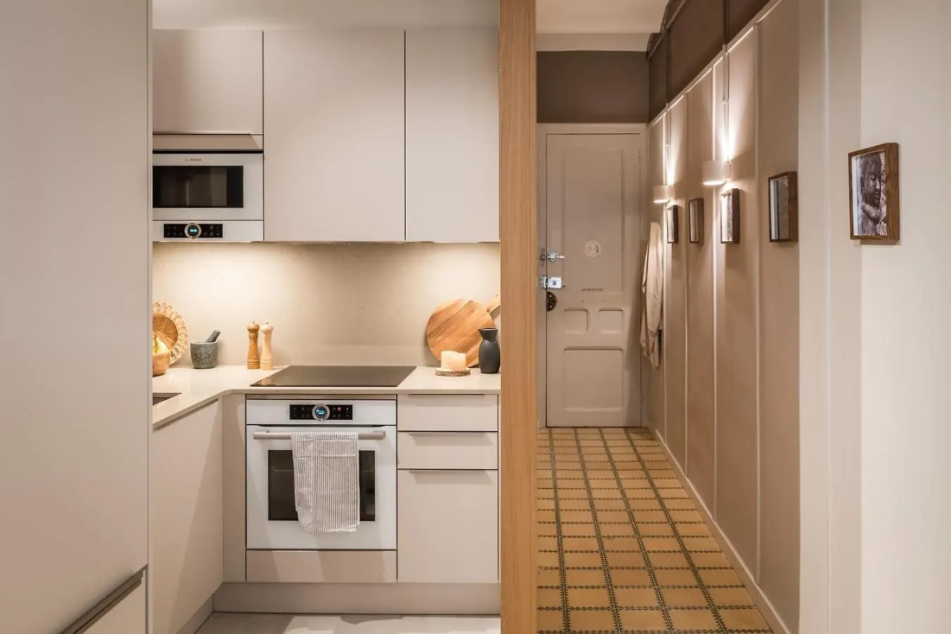 Apartment Tomini - 2 Bedrooms In Eixample Esquerra Barcelona