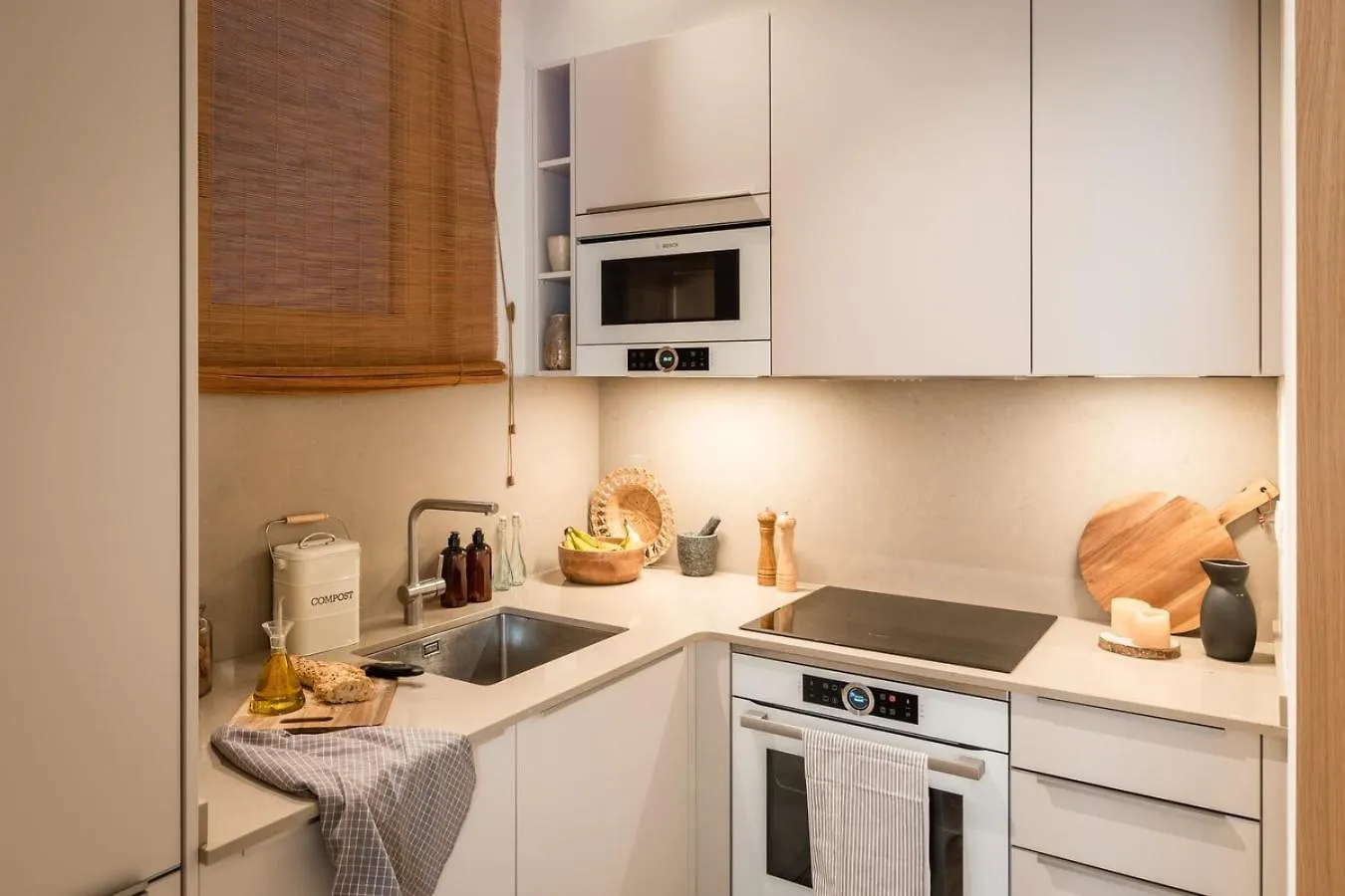 Tomini - 2 Bedrooms In Eixample Esquerra Barcelona Spain